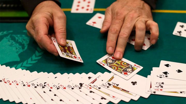 Cara Bermain Permainan Poker Online serta Aturannya